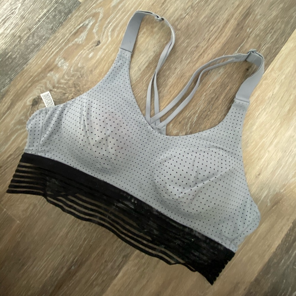 Victoria sport- mesh sports bra (super comfy)
